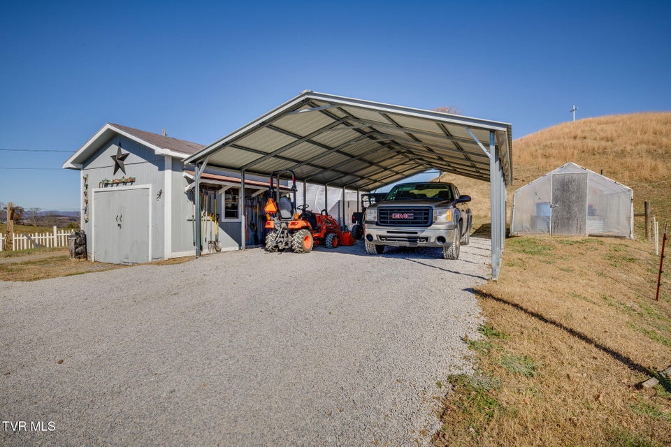 Photo #41: 567 Long Town Road