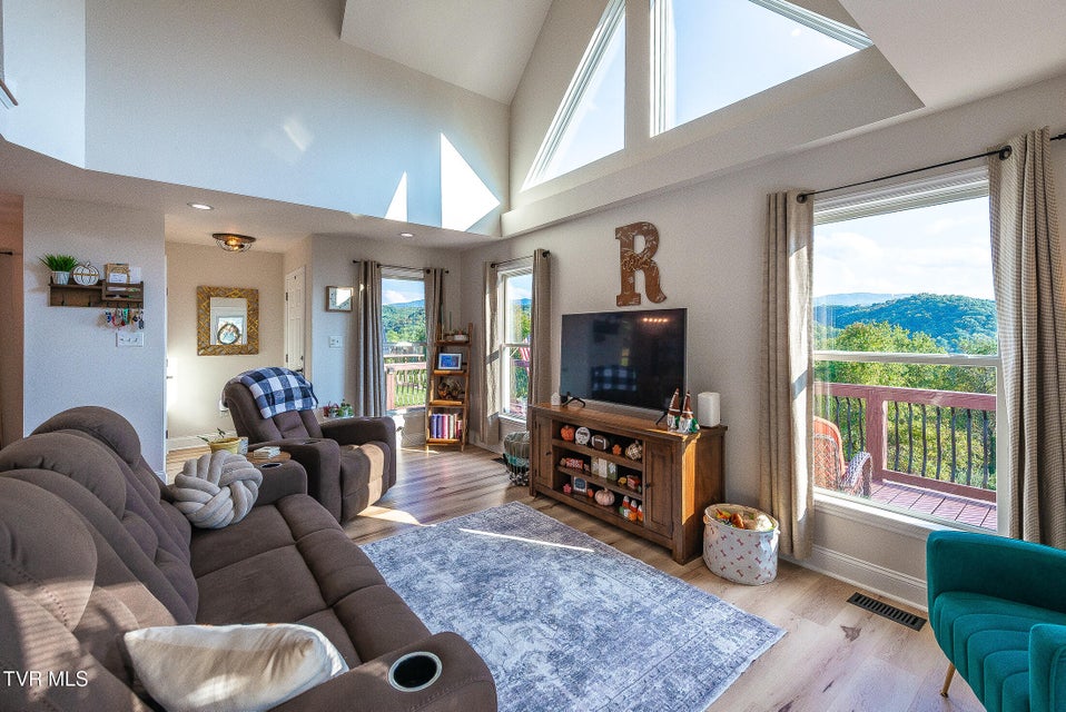 Photo #14: 24290 Flax Road