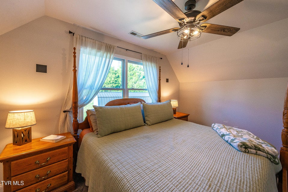 Photo #24: 24290 Flax Road