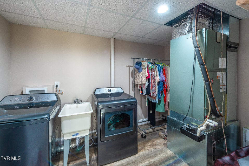 Photo #37: 24290 Flax Road