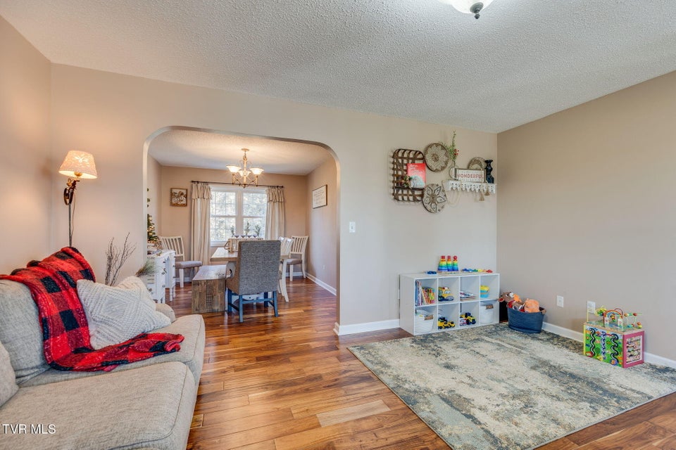 Photo #9: 102 Ebony Lane