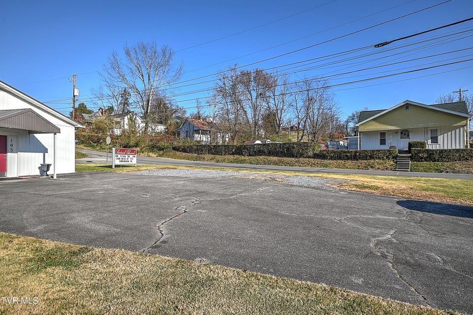 Photo #7: 105 Martin Road