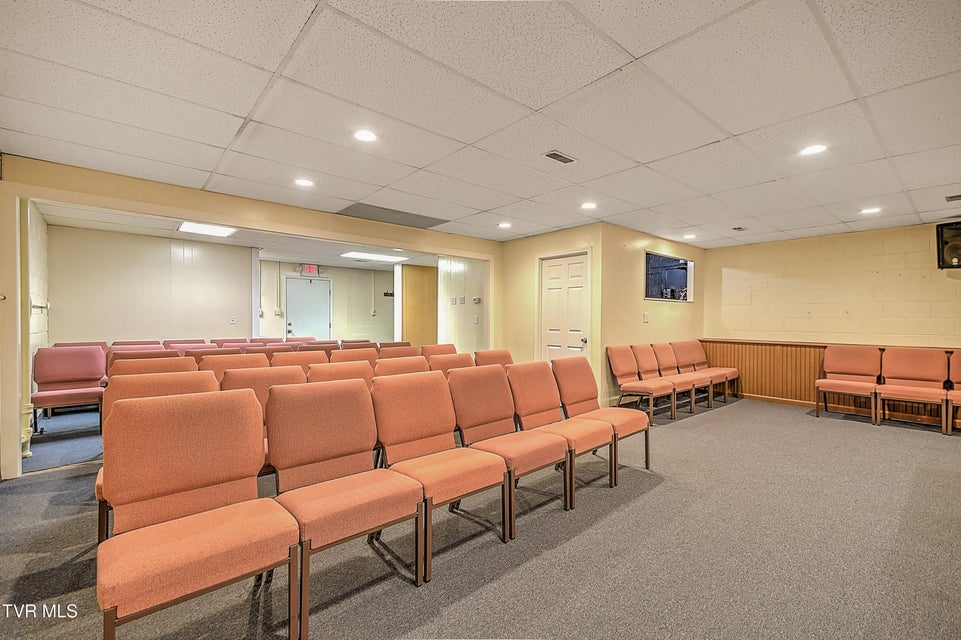 Photo #17: 105 Martin Road