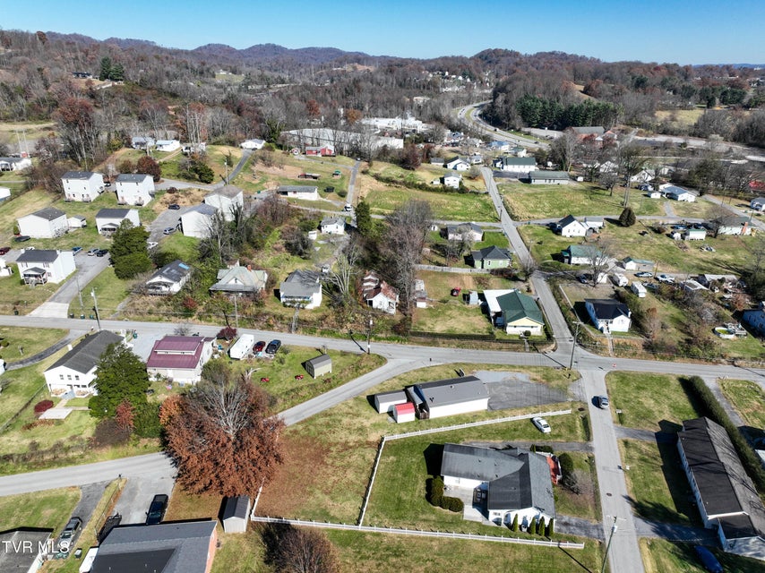 Photo #40: 105 Martin Road