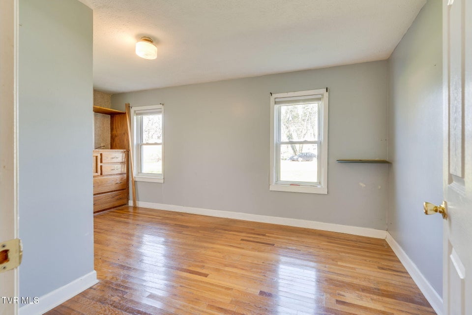 Photo #13: 418 Church Street