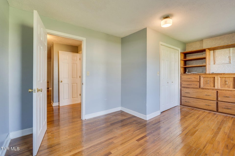 Photo #14: 418 Church Street