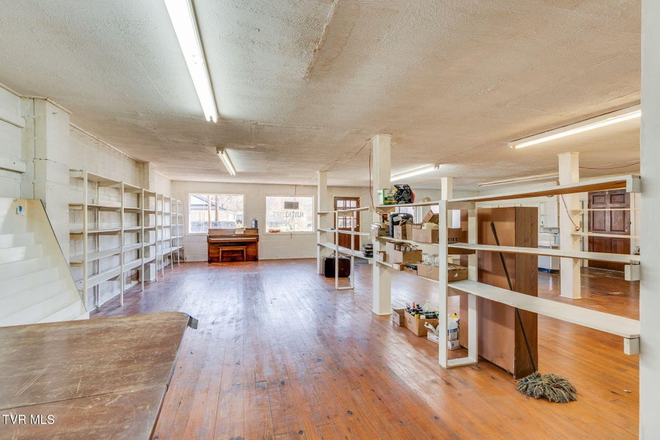 Photo #25: 418 Church Street