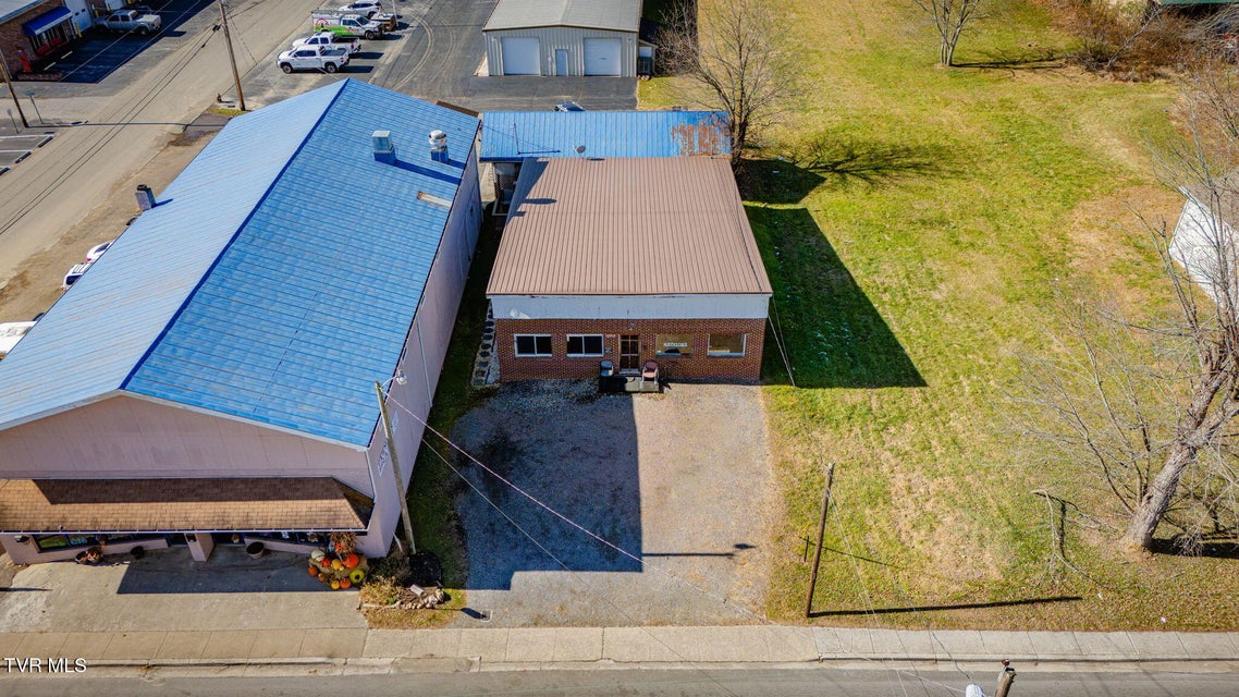 Photo #26: 418 Church Street