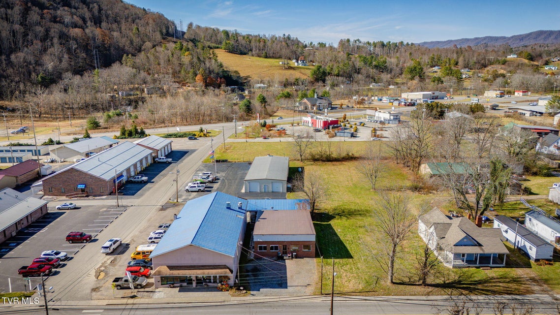 Photo #27: 418 Church Street