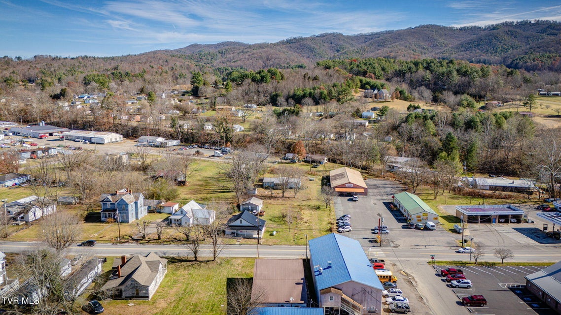 Photo #29: 418 Church Street