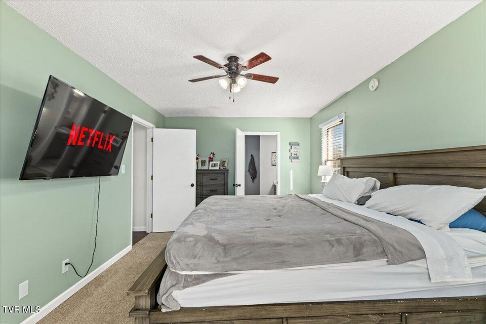 Photo #28: 4613 June Drive