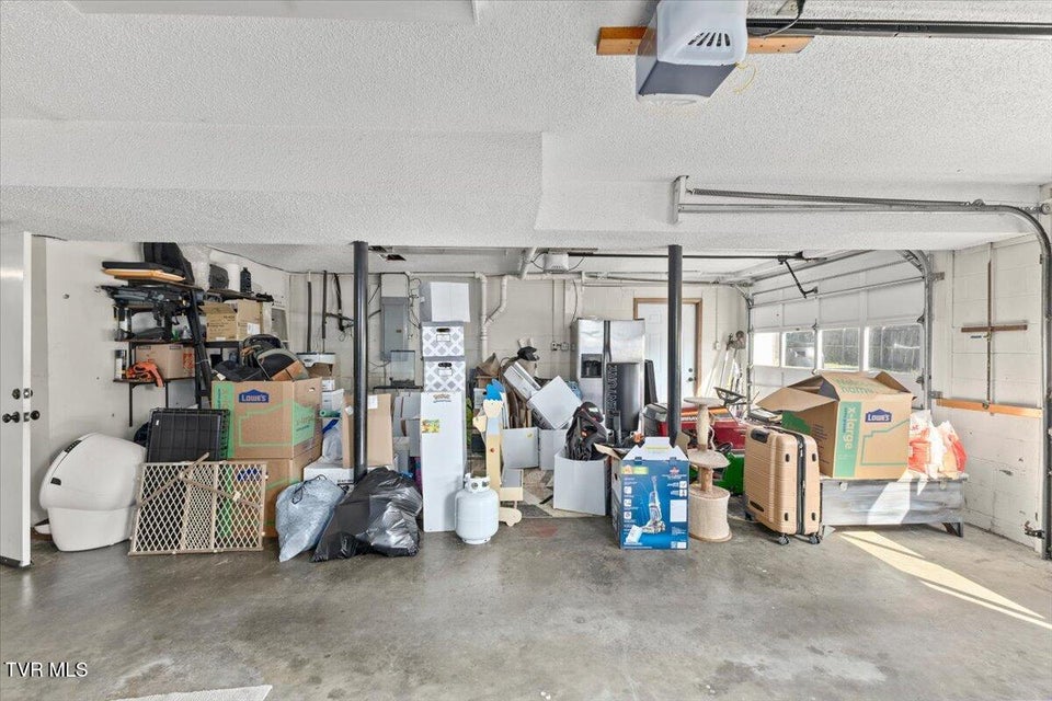 Photo #41: 4613 June Drive