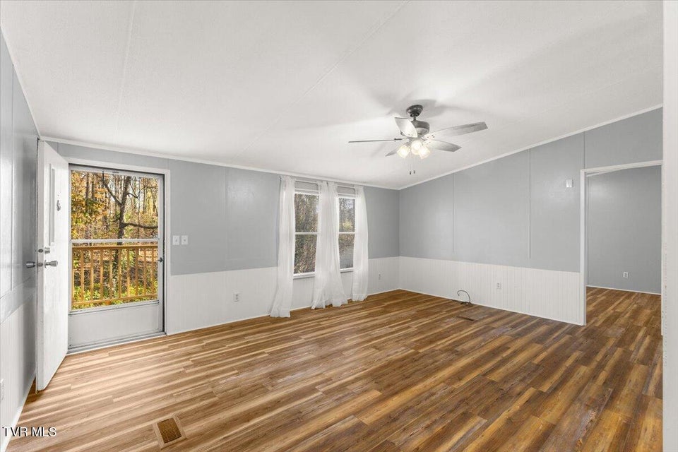 Photo #10: 1012 Kingston Court