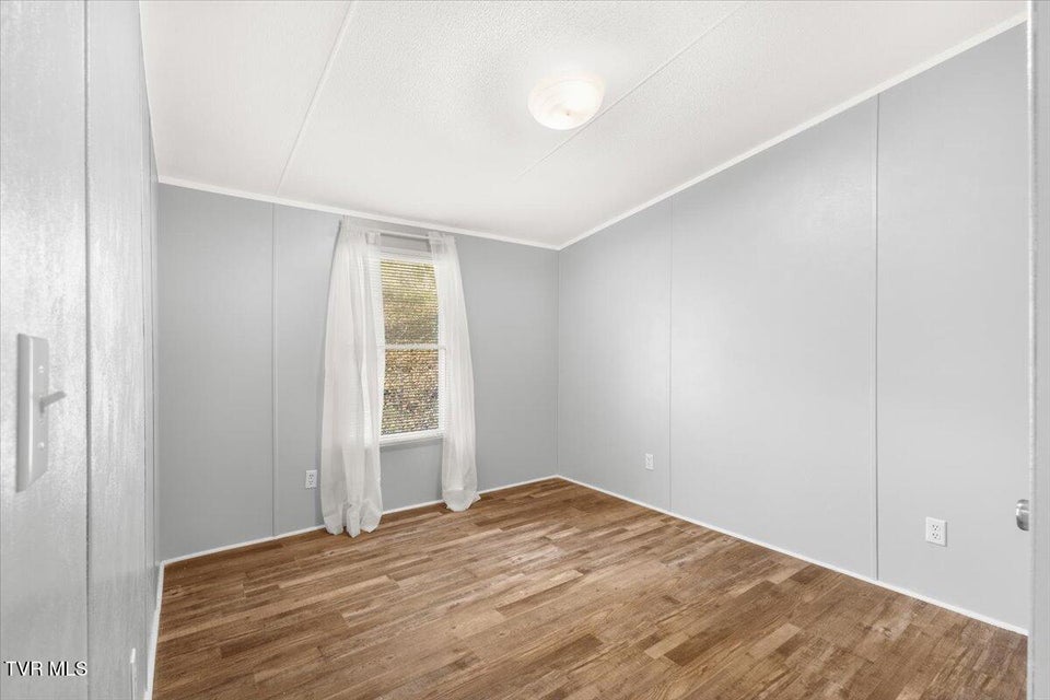 Photo #23: 1012 Kingston Court