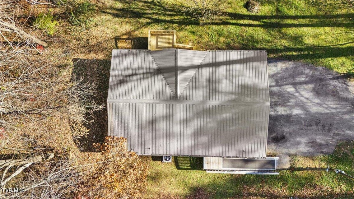 Photo #3: 1012 Kingston Court