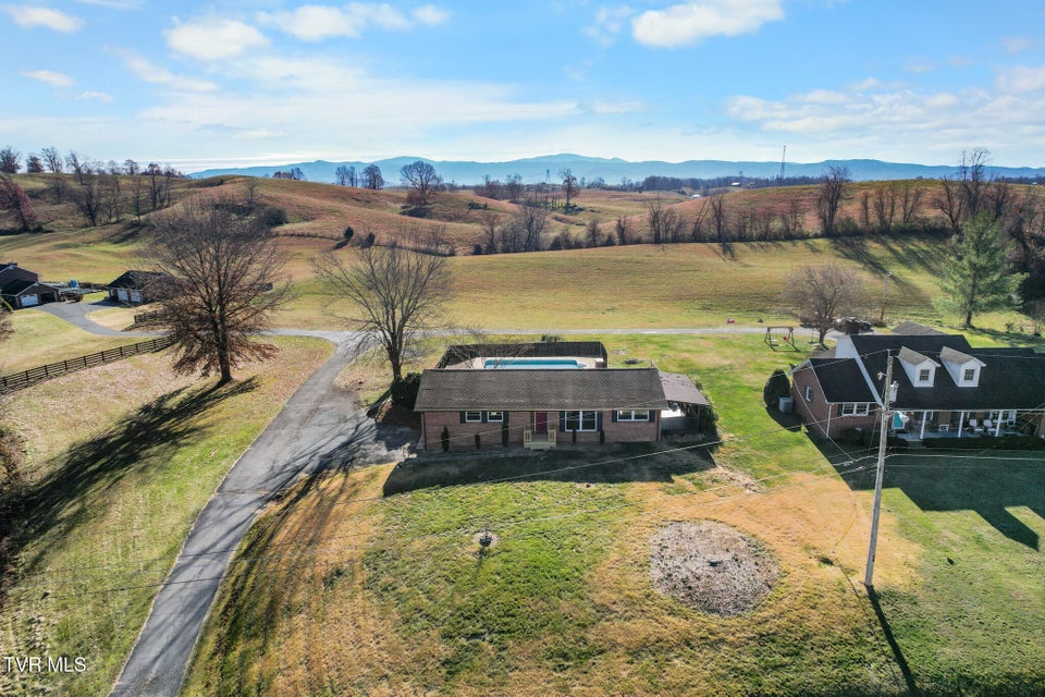 Photo #69: 105 S Monte Vista Drive