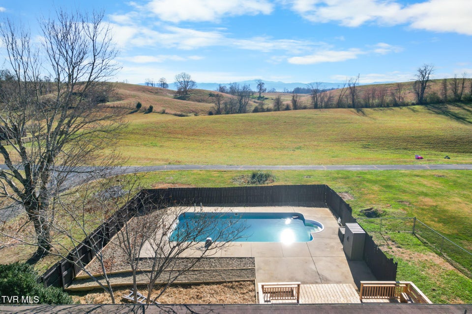 Photo #73: 105 S Monte Vista Drive