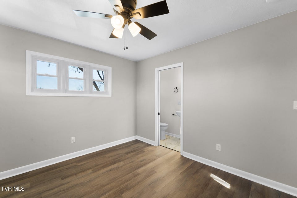 Photo #41: 105 S Monte Vista Drive