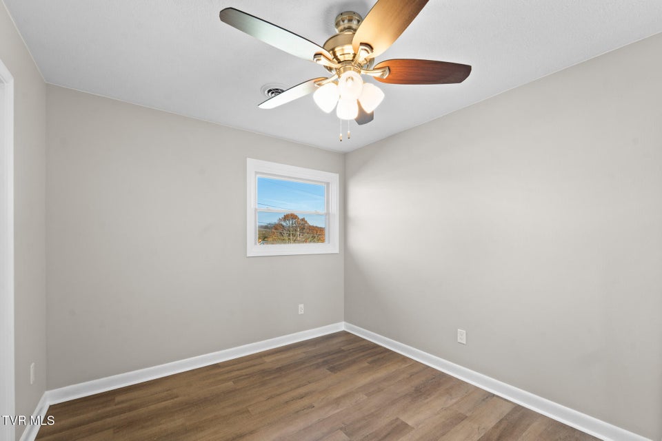 Photo #42: 105 S Monte Vista Drive