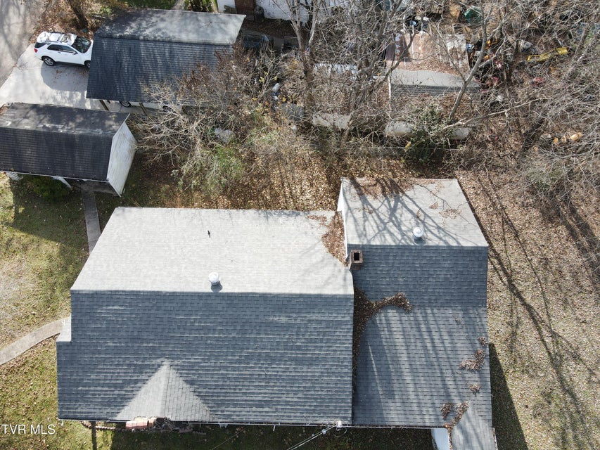 Photo #11: 209 Greenwood Avenue