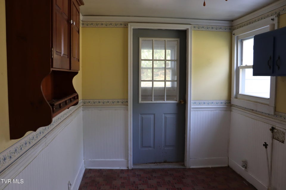 Photo #30: 209 Greenwood Avenue