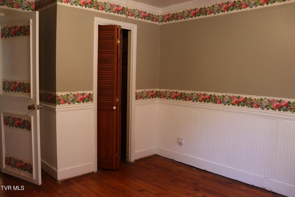 Photo #48: 209 Greenwood Avenue