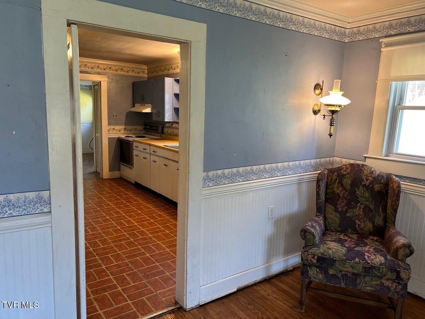 Photo #24: 209 Greenwood Avenue