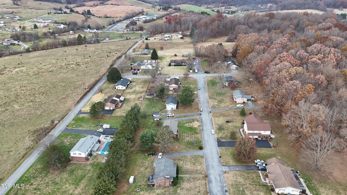 Photo #54: 320 Green Lane