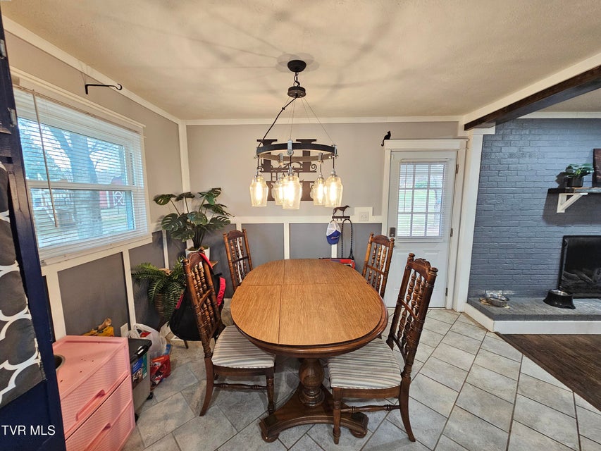 Photo #23: 320 Green Lane