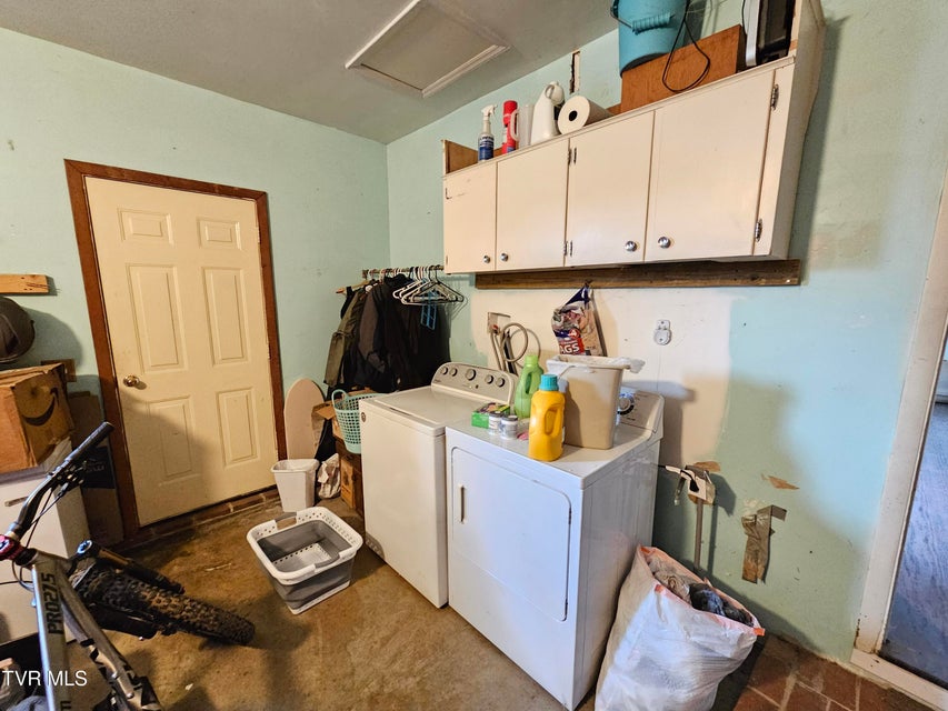 Photo #35: 1520 Sylvan Drive