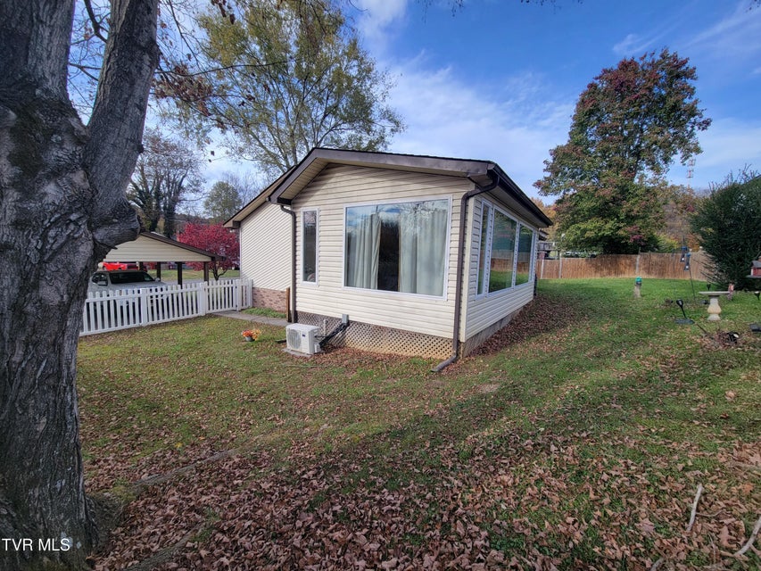 Photo #11: 1448 Piedmont Street