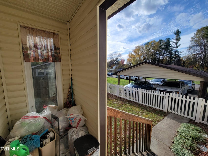 Photo #17: 1448 Piedmont Street