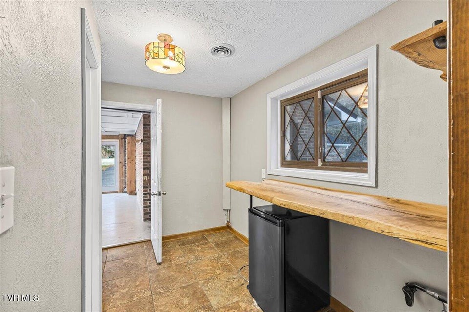 Photo #32: 125 Abe Lincoln Court