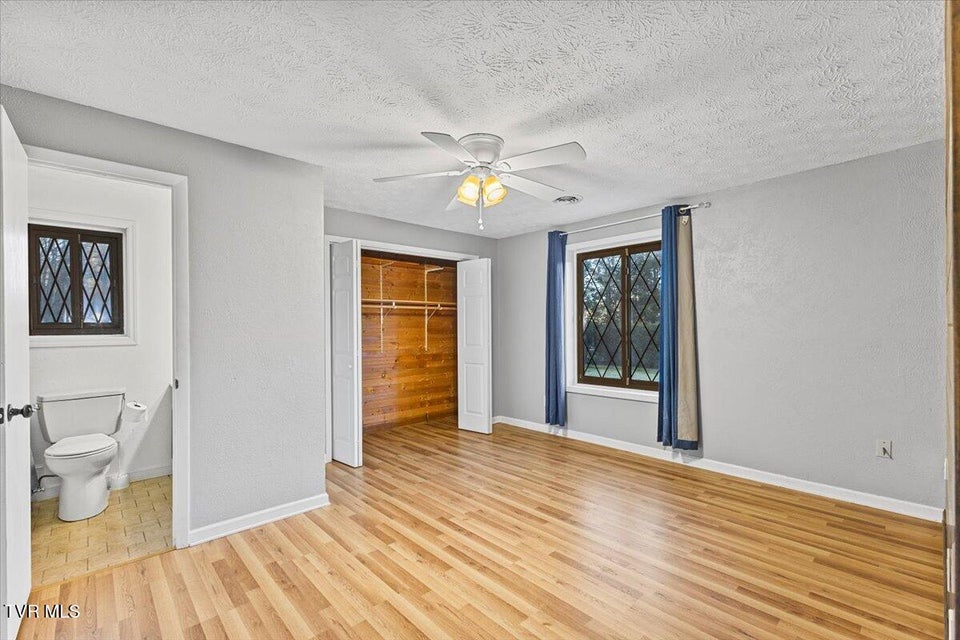 Photo #24: 125 Abe Lincoln Court