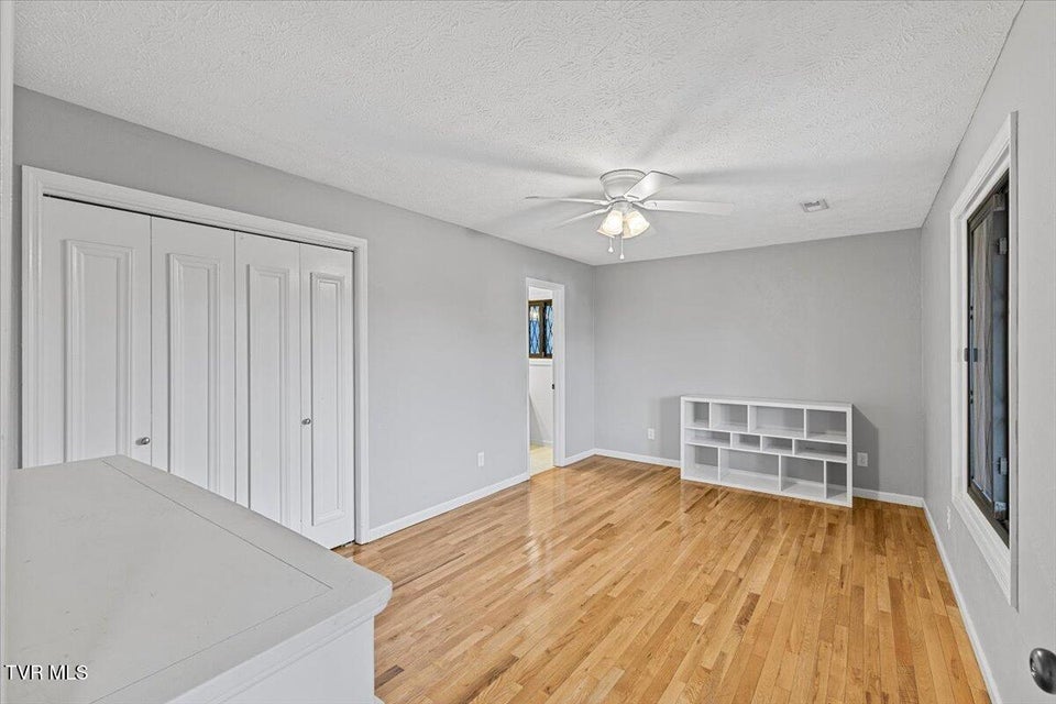 Photo #46: 125 Abe Lincoln Court