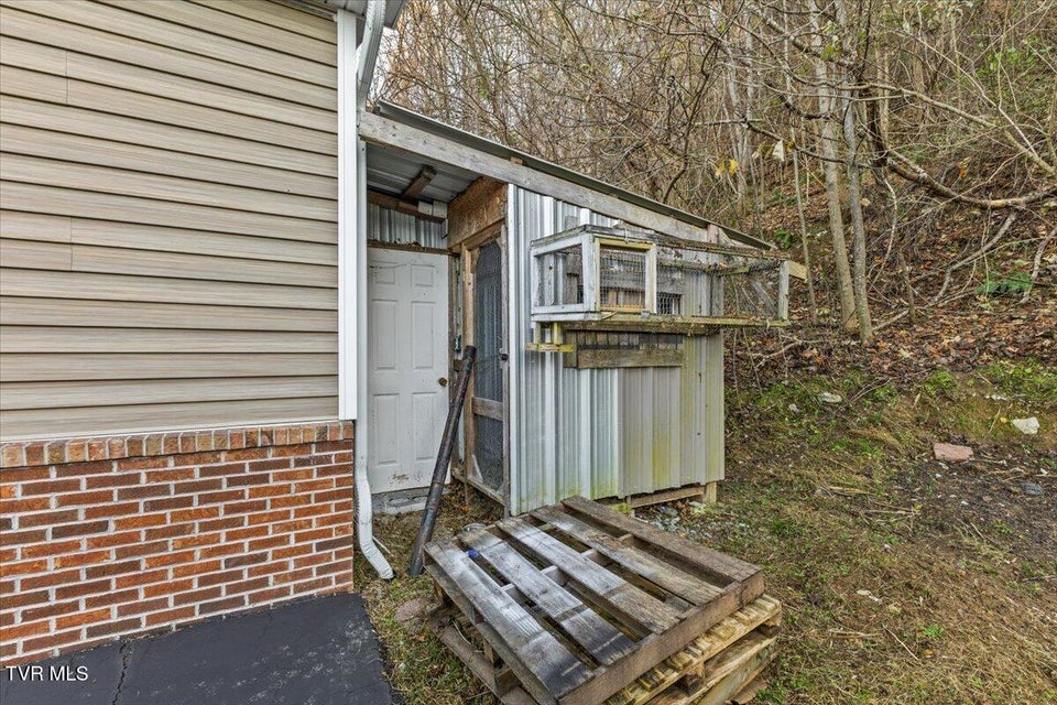 Photo #55: 125 Abe Lincoln Court