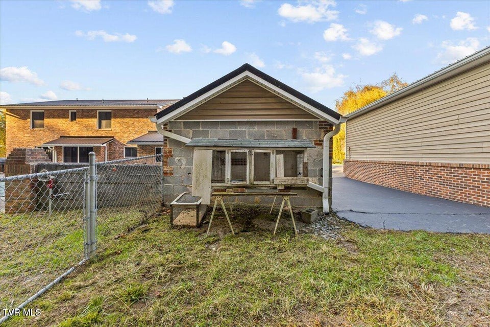 Photo #56: 125 Abe Lincoln Court