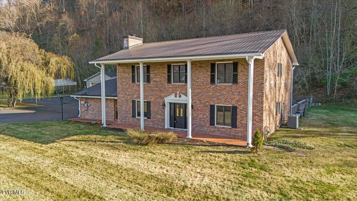 Photo #5: 125 Abe Lincoln Court