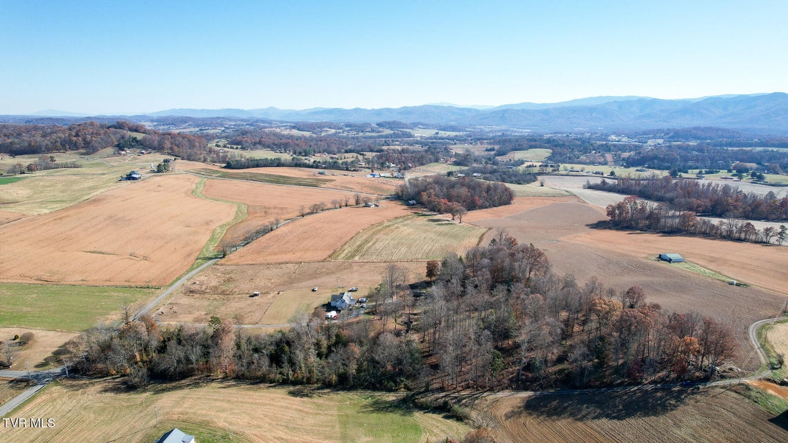 Photo #7: 190 Treadway Rd 