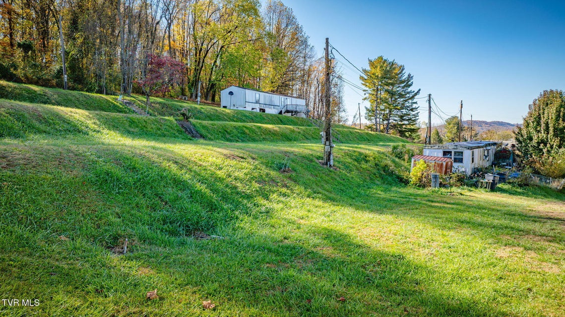 Photo #5: 1717 Maryland Avenue