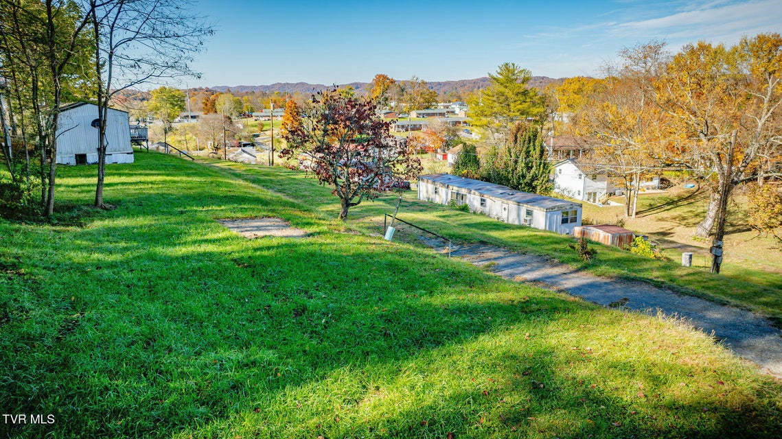 Photo #6: 1717 Maryland Avenue