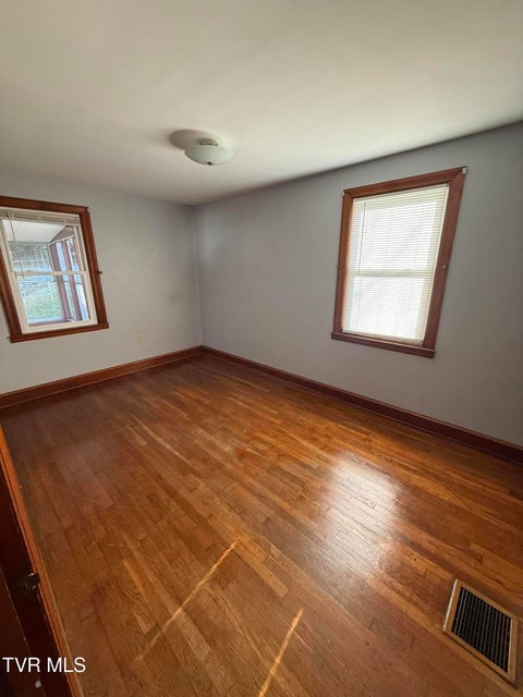 Photo #12: 235 Glade Street