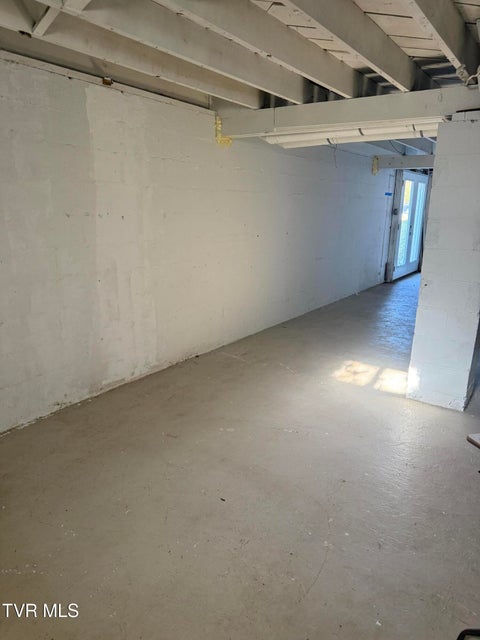 Photo #22: 235 Glade Street