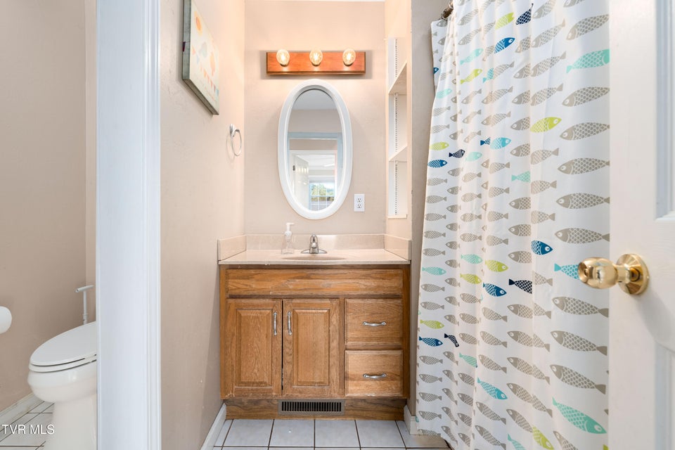 Photo #23: 245 Highland Hills Drive