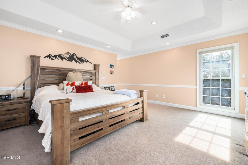 Photo #33: 245 Highland Hills Drive