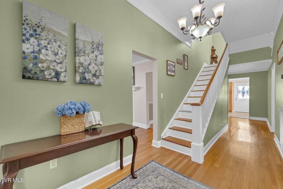 Photo #4: 411 Main Boulevard