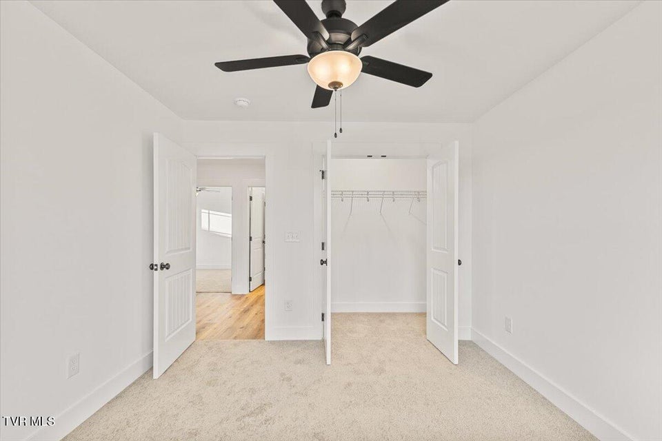 Photo #32: 3054 Sawgrass Drive