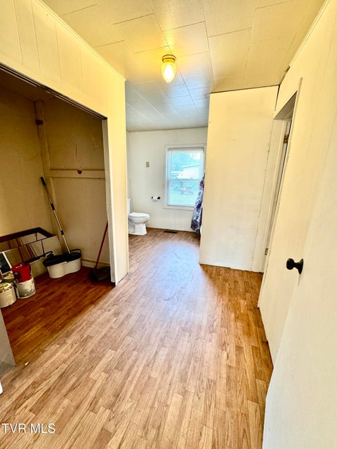 Photo #17: 2342 Roda Road