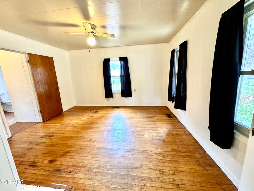 Photo #21: 2342 Roda Road