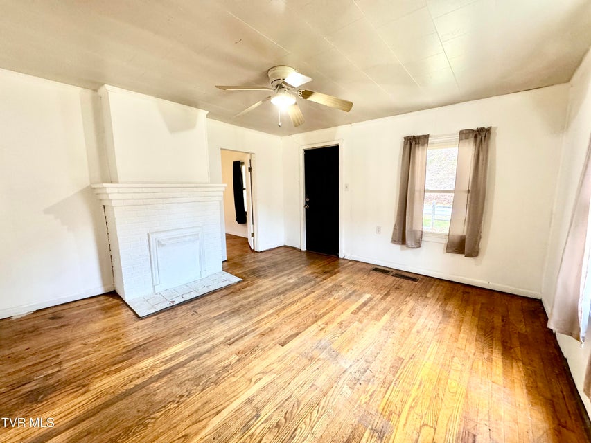 Photo #13: 2342 Roda Road